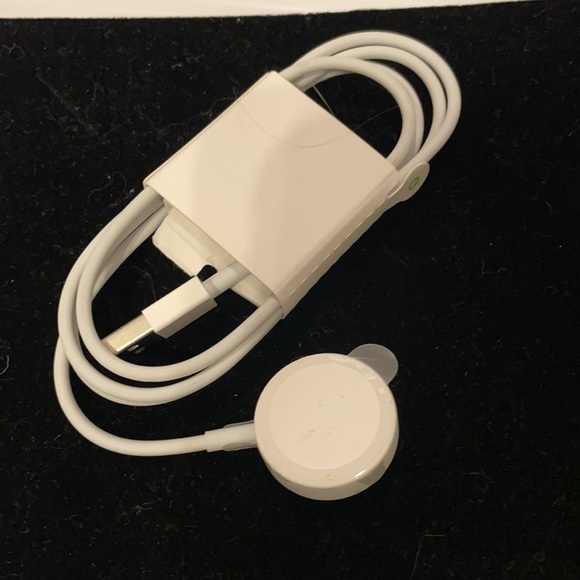 New Apple Watch Magnetic Charging USB -C  Cable (1m) watch Charger - Picture 2 of 8